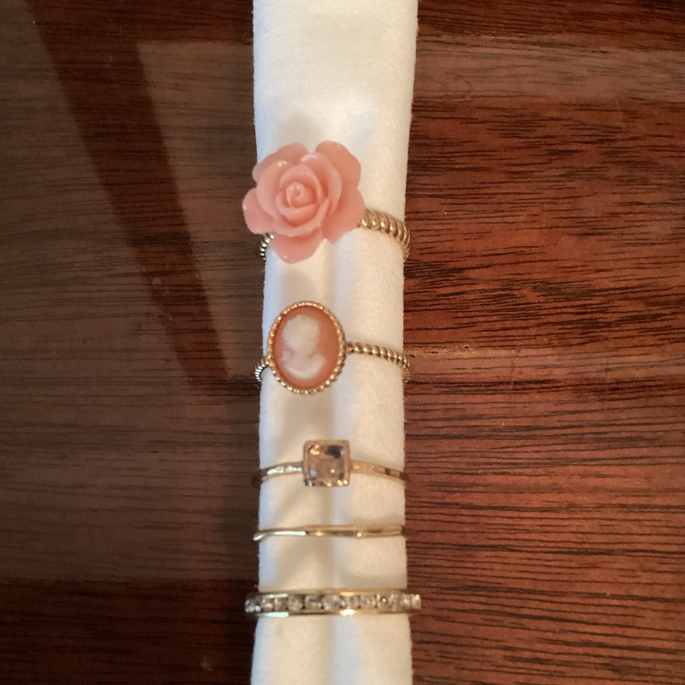 NWT and Box Ariella Collection Five Stackable Rings 14k Gold plated Size 8